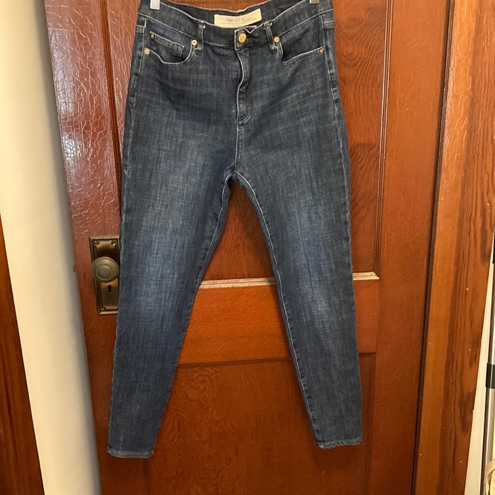 Gap skinny jeans size 30